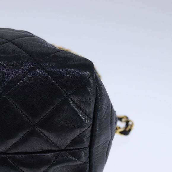 CHANEL Matelasse Chain Shoulder Bag Lamb Skin Black Gold CC Auth 109056 - Picture 15 of 16